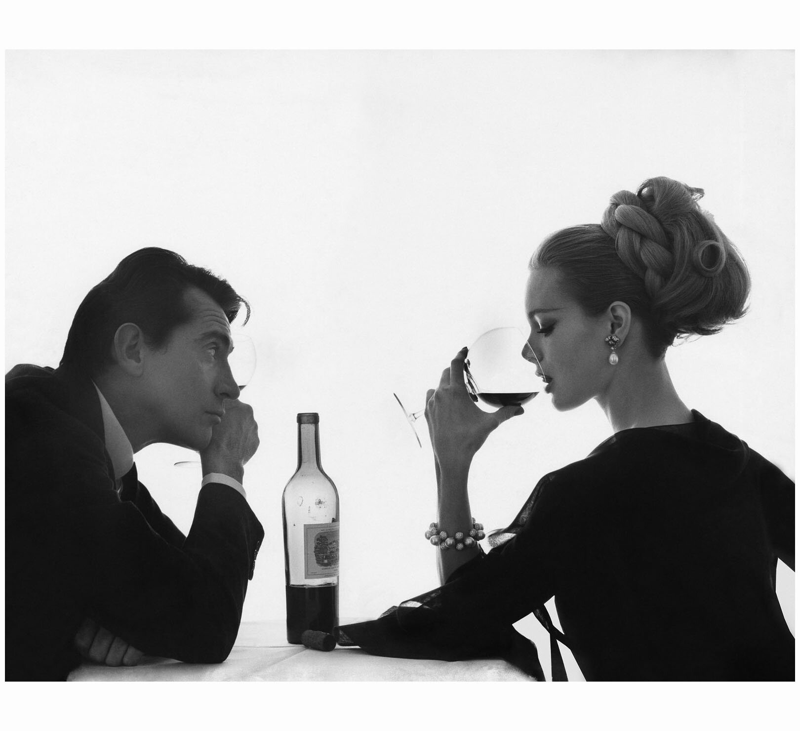 Walter Chiari & Monique Chevalier
Par Bert Stern pour Vogue | Avril 1962v